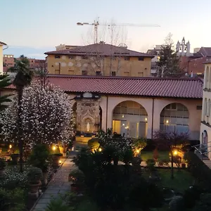 Bed & Breakfast Casa Per Ferie Religiosa Figlie Di Nazareth